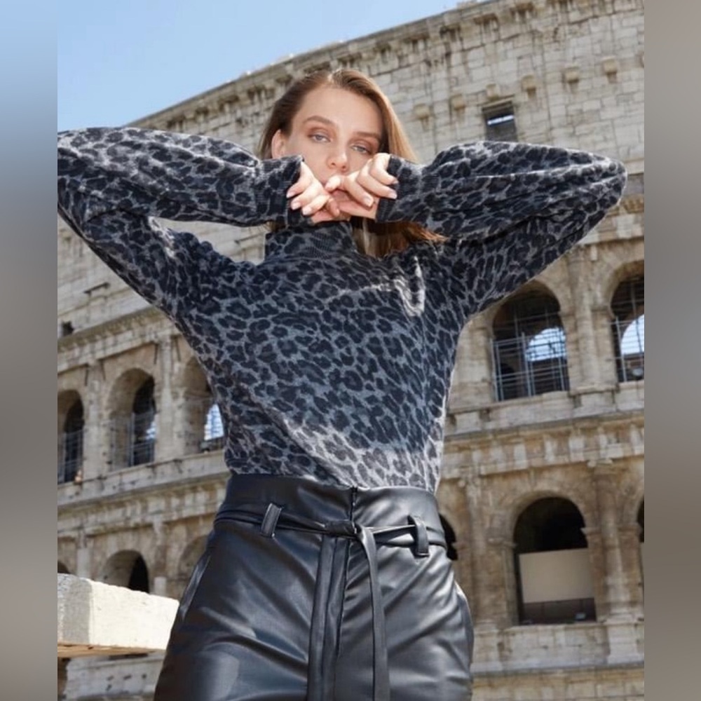 Generation Love Leopard Turtleneck Long Sleeve Top Grey/Black